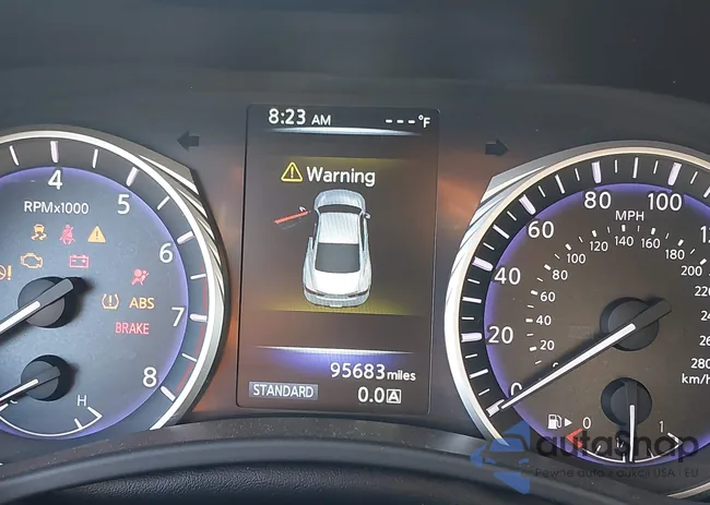 JN1CV7EK8HM111114: 41323754