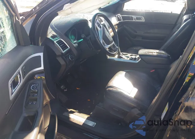 1FMHK8F88CGA23462: 41327596