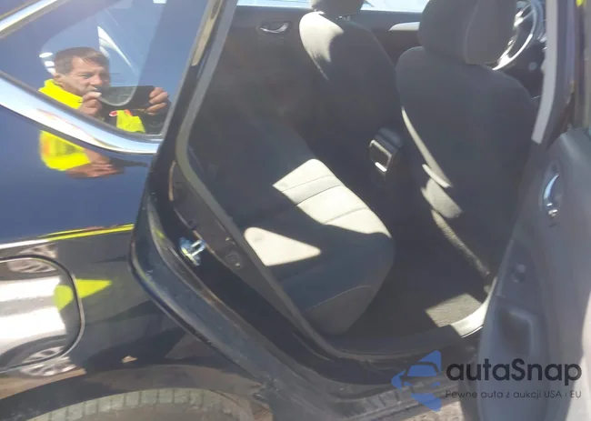 1N4AL3APXFC228013: 41329558