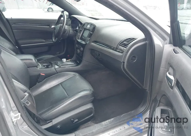 2C3CCAGG7JH296696: 41330357