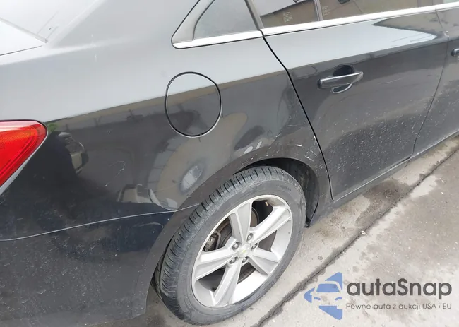 1G1PE5SB3F7134960: 41331145