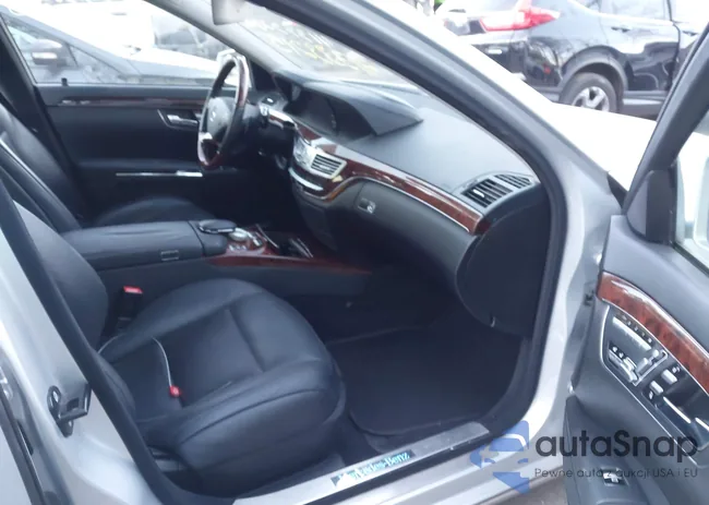 WDDNG9EB0DA528871: 41333215