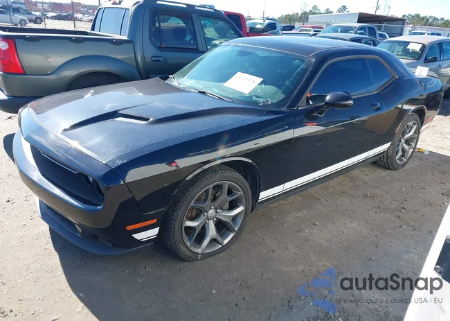 2C3CDZAG6GH352558: 41333528