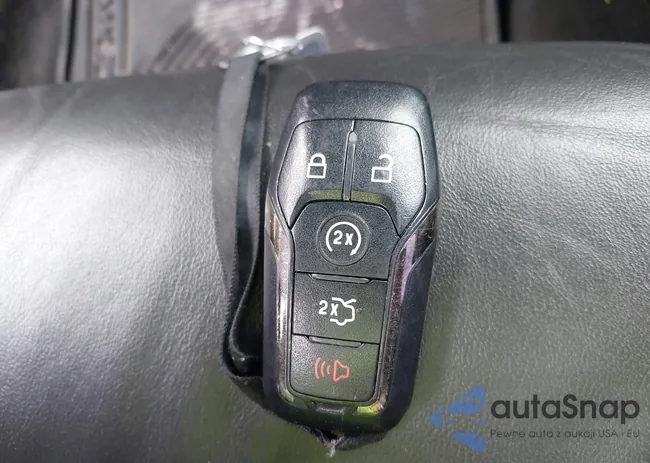 3LN6L2G99ER808853: 41337248