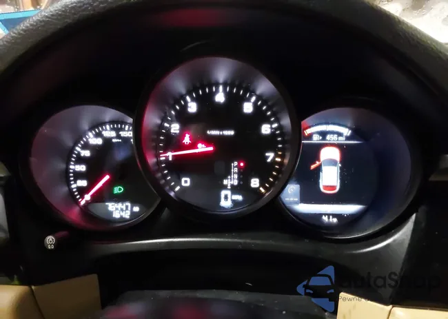 WP1AA2A58HLB04879: 41338298