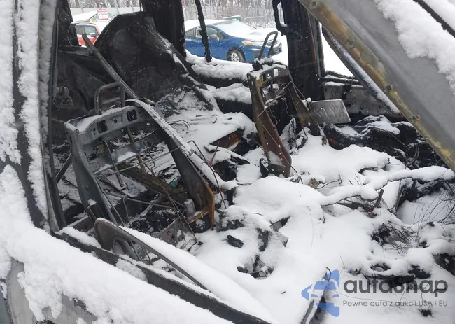 1FMJU2AT6GEF53323: 41338556