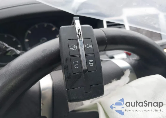 1LNHL9FT5AG611484: 41340731