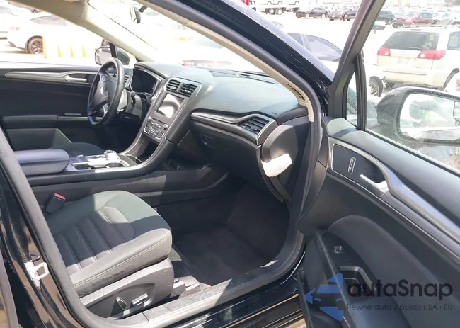 3FA6P0HD7HR190233: 41346493