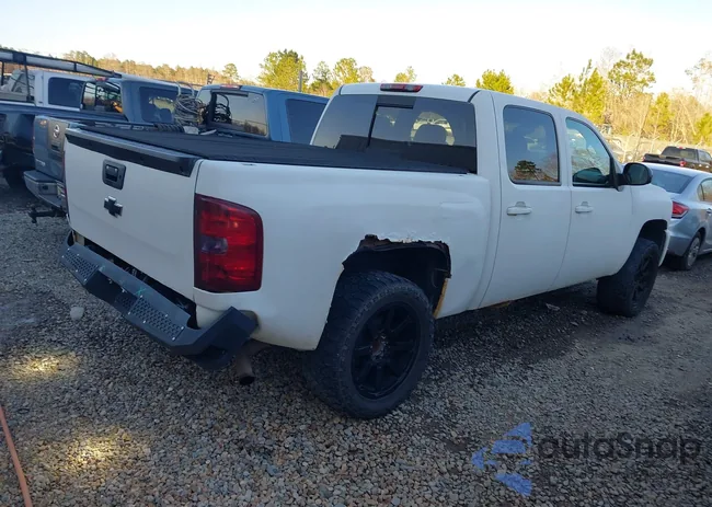 3GCPKSE33BG213353: 41347207