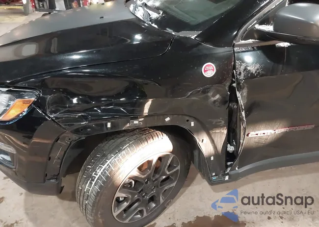 3C4NJDDB2KT645731: 41347540