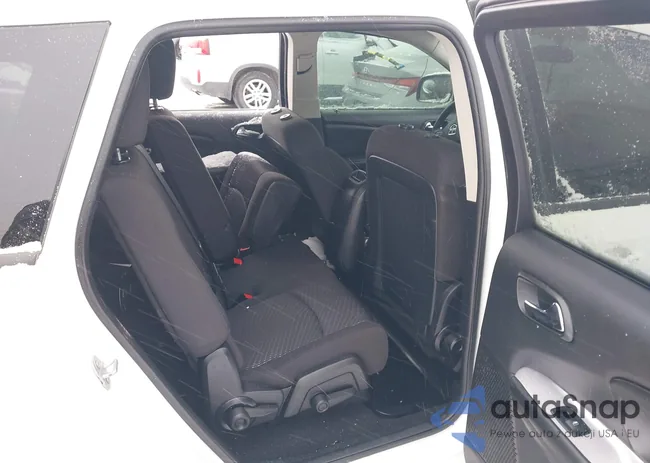 3C4PDCBG2HT576279: 41348204