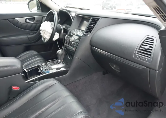 JN8CS1MU6HM140850: 41352172