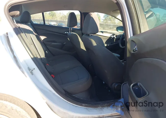 1G1BC5SM2J7187675: 41352321