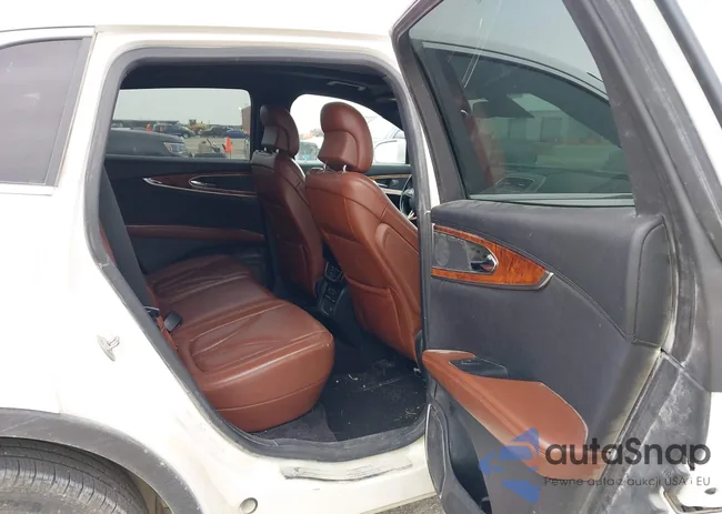 2LMTJ8LRXGBL57553: 41351900