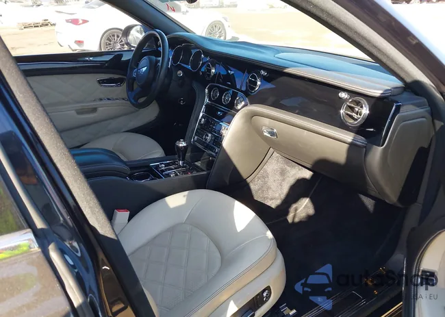 SCBBB7ZH0DC018090: 41354369