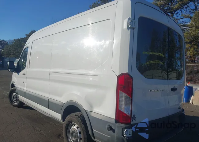 1FTNR2CM7FKA09832: 41355534