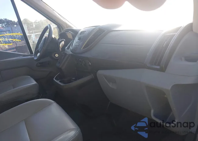 1FTNR2CM7FKA09832: 41355534