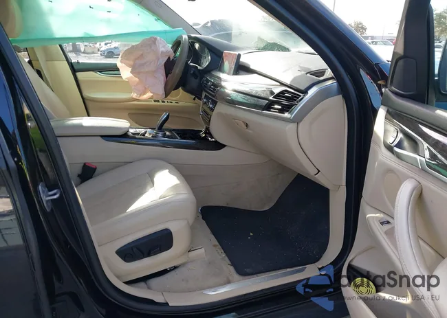 5UXKR0C56F0P00991: 41355967