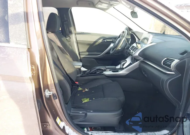 JA4AT4AA6KZ023334: 41356179