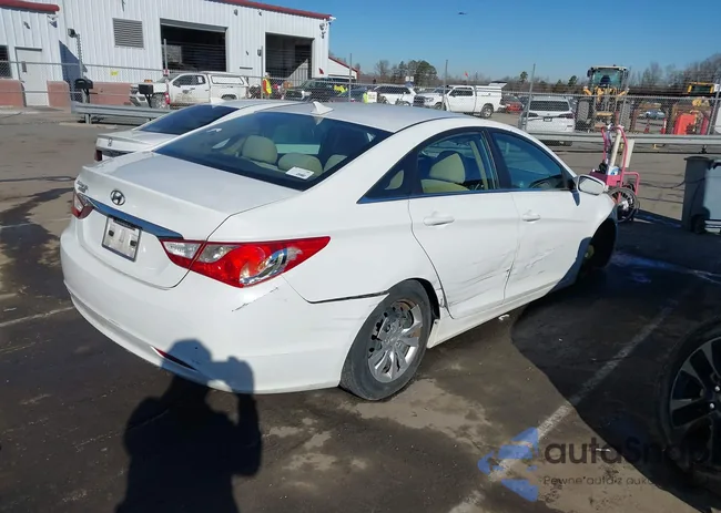 5NPEB4ACXBH221109: 41359070