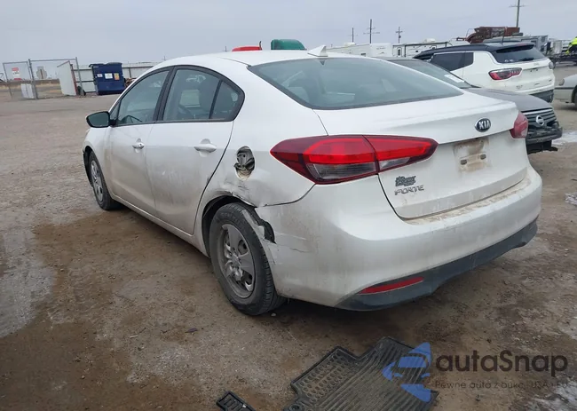 3KPFL4A77JE205943: 41366954