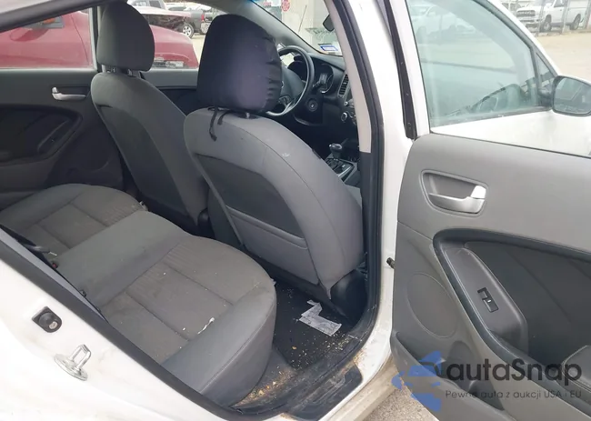 3KPFL4A77JE205943: 41366954