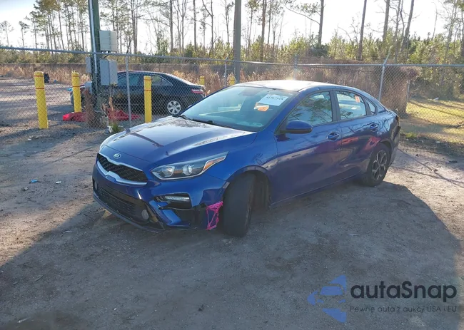 3KPF24AD1ME332992: 41367918