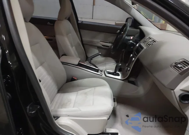 YV1MS390292442306: 41368655