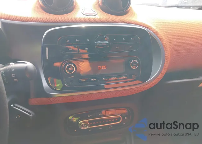 WMEFJ9BAXHK230583: 41368721