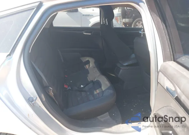 3FA6P0HR3DR387261: 41370395