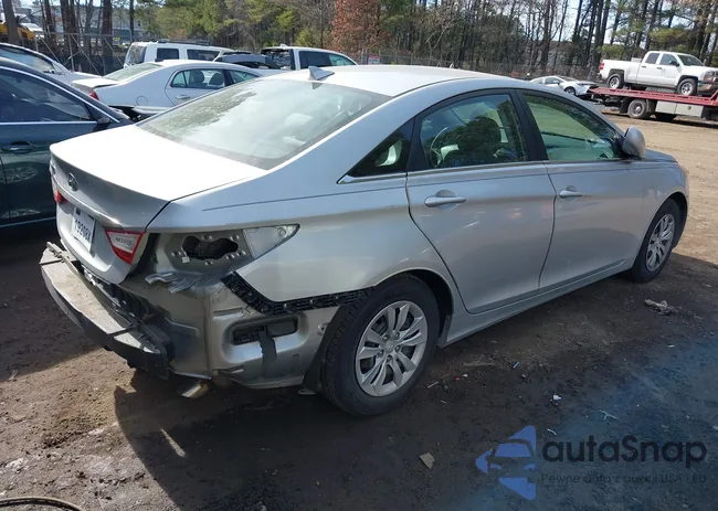 5NPEB4AC9CH461558: 41371037