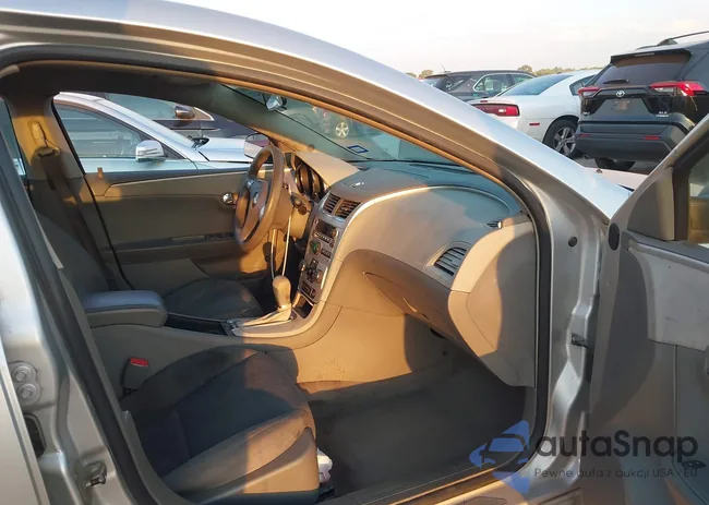 1G1ZG57B294128911: 41371353