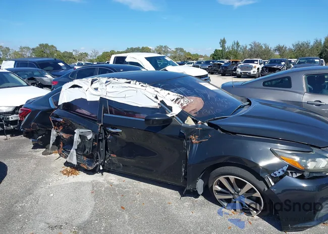 1N4BL3AP8HC151083: 41374369