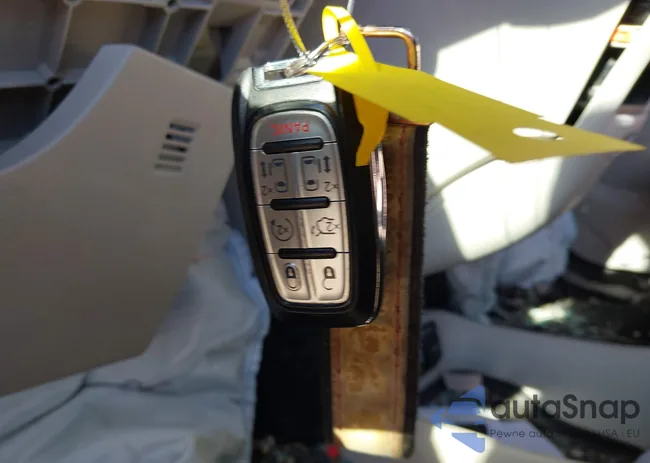 2C4RC1BGXJR127280: 41374468