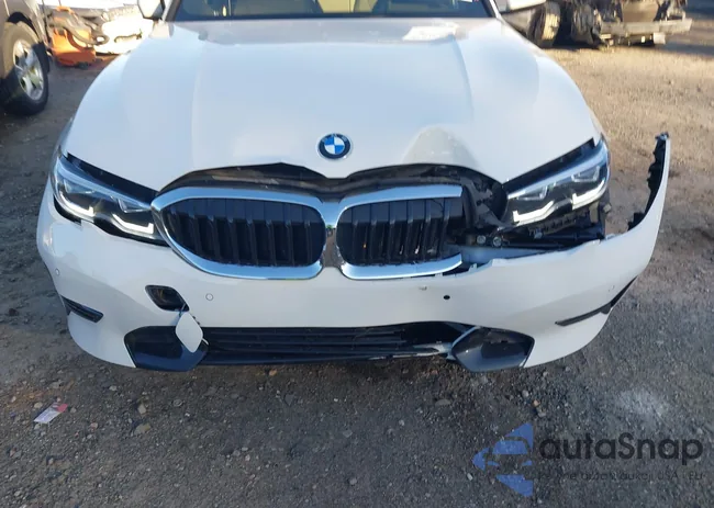 3MW5R1J06L8B11272: 41376487