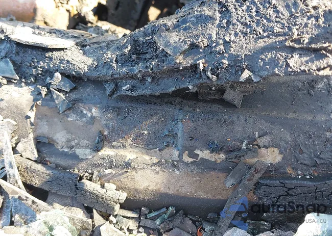 2C3CDXBG4KH720361: 41375568