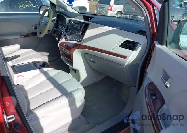 5TDYK3DC1BS112132: 41376800