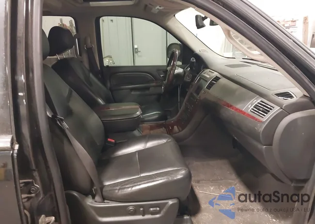 1GYUKCEF4AR201742: 41378437