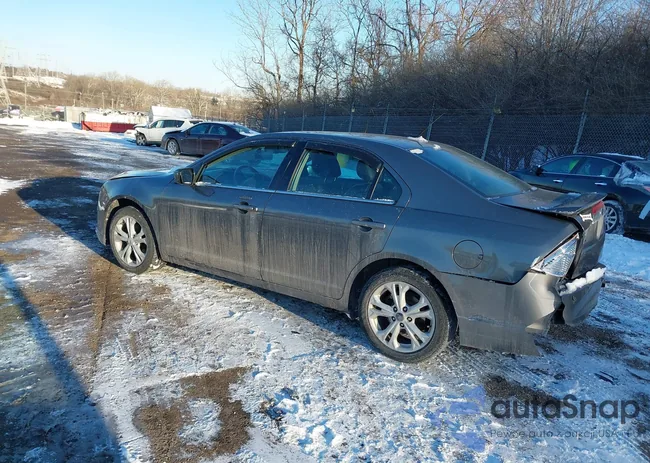 3FAHP0JAXBR176116: 41378511