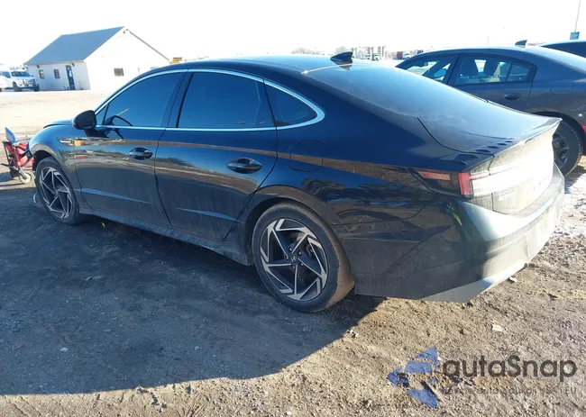 KMHL14JA7RA421841: 41379624