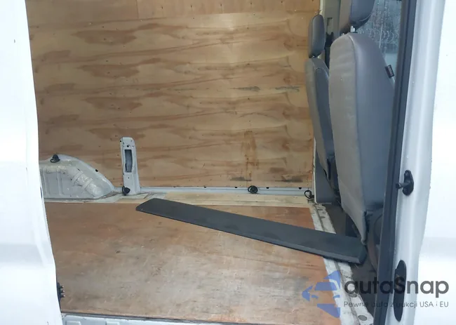 1FTYE1CM3HKA56393: 41381136