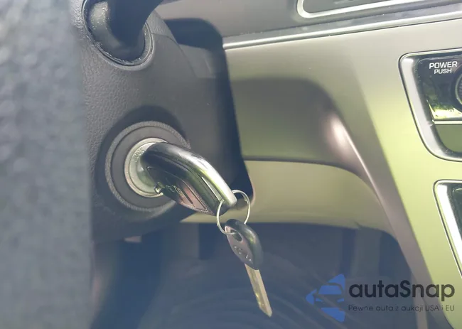 5NPE24AA1GH403321: 41380564