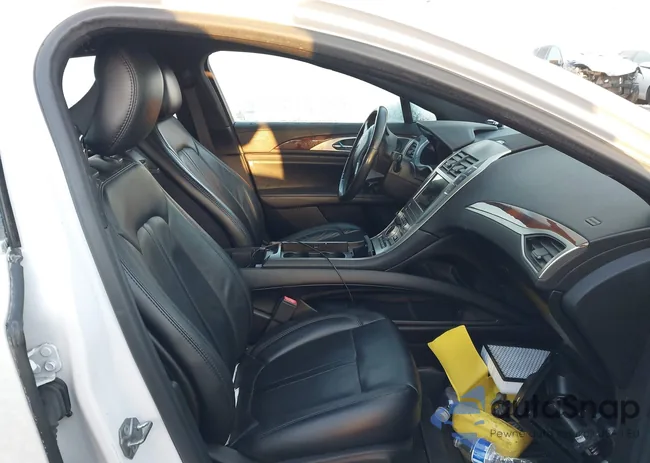 3LN6L5F92HR649925: 41382113