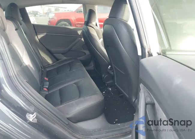 5YJ3E1ECXPF620115: 41383312