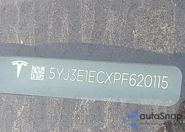 5YJ3E1ECXPF620115: 41383312