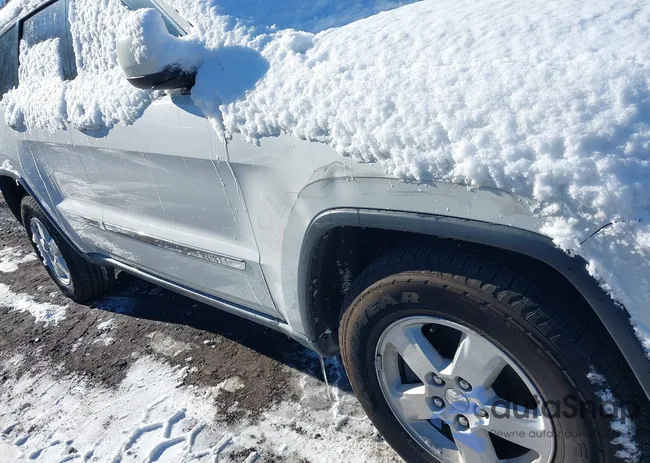 1J4RR4GG7BC617575: 41383676