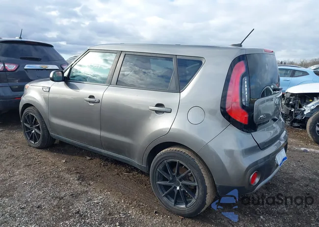 KNDJP3A58J7611656: 41388387