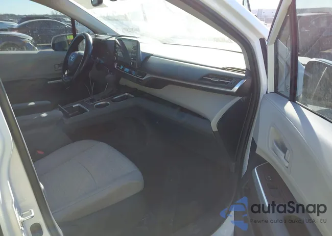 5TDBRKEC0RS217006: 41389239