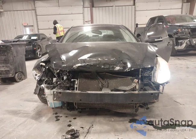 1N4AL2EP5DC140777: 41388528