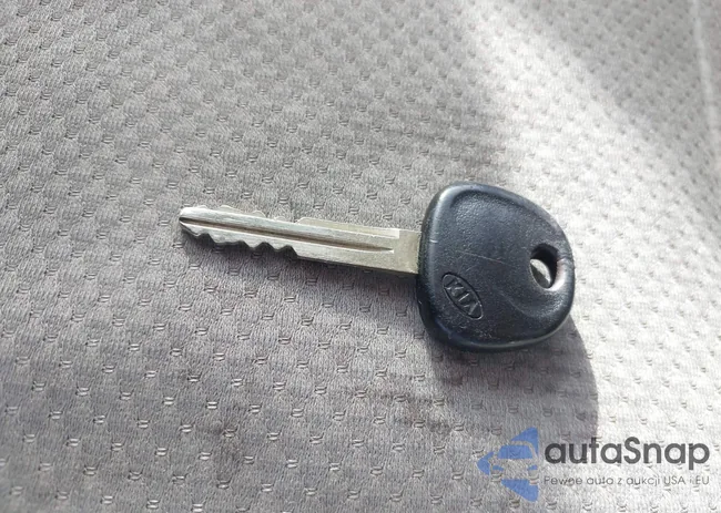 KNAFU4A23C5575218: 41388536